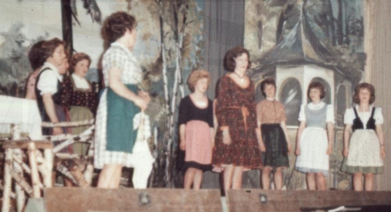 Datei:SW Frauenchor.jpg
